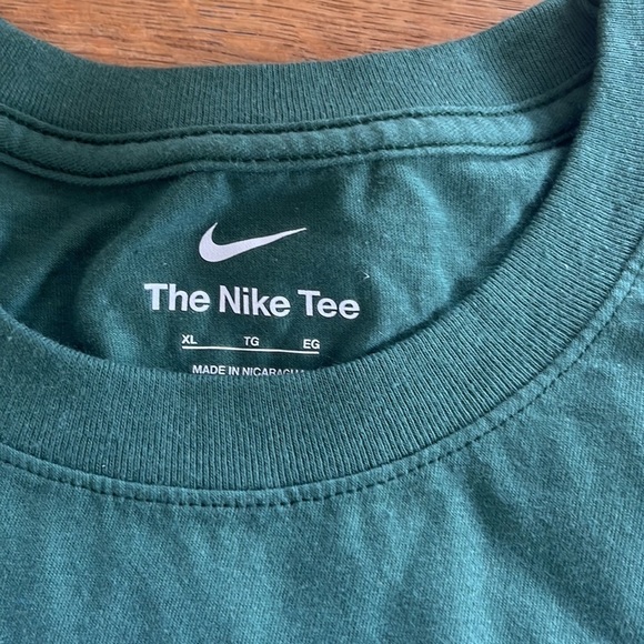 Farmingdale State Basketball Tshirt Nike - Picture 3 of 4